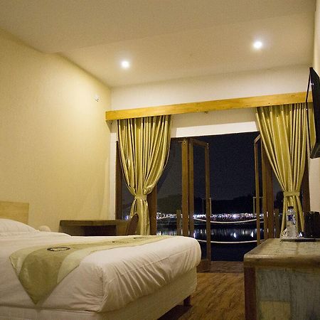 Kanaka Lake Villa Batam Zewnętrze zdjęcie
